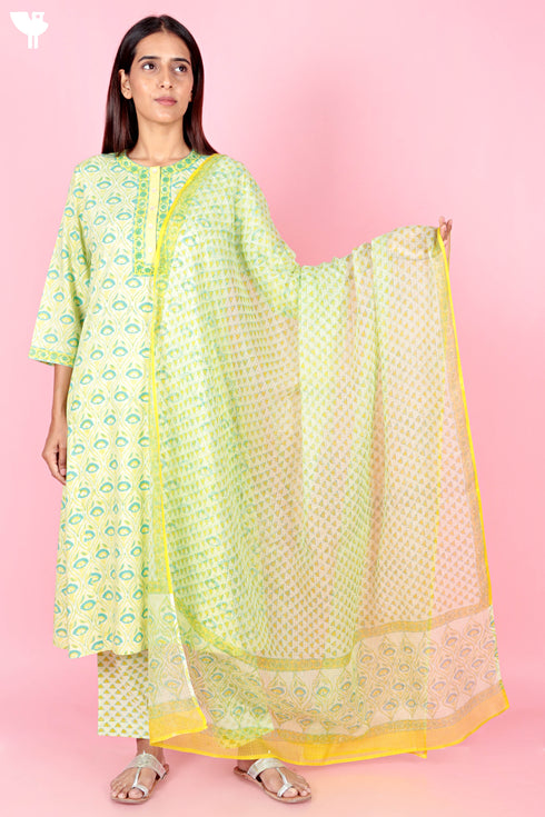 Bizzy Lizzy Kurta Pant Set With Kota Dupatta In Block Print